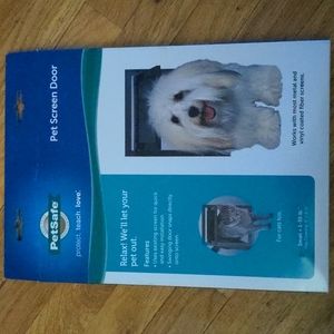 NWT PetSafe Pet Screen Door